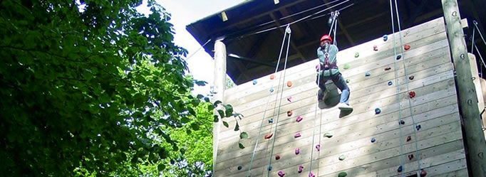 education-abseiling